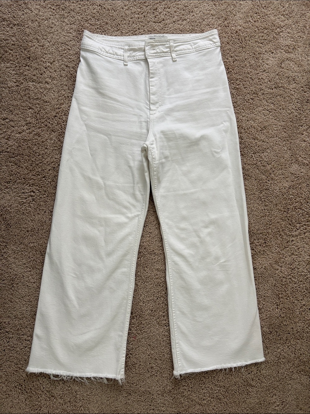 Zara Marine straight White jeans with Frayed Hem 12